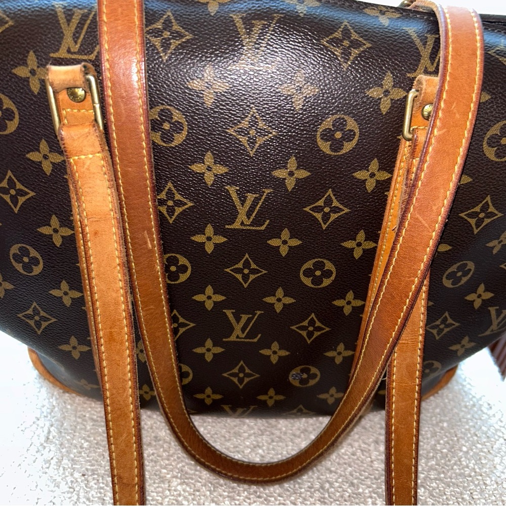Authentic 🥰Louis Vuitton Monogram Baylone totes - Picture 3 of 16